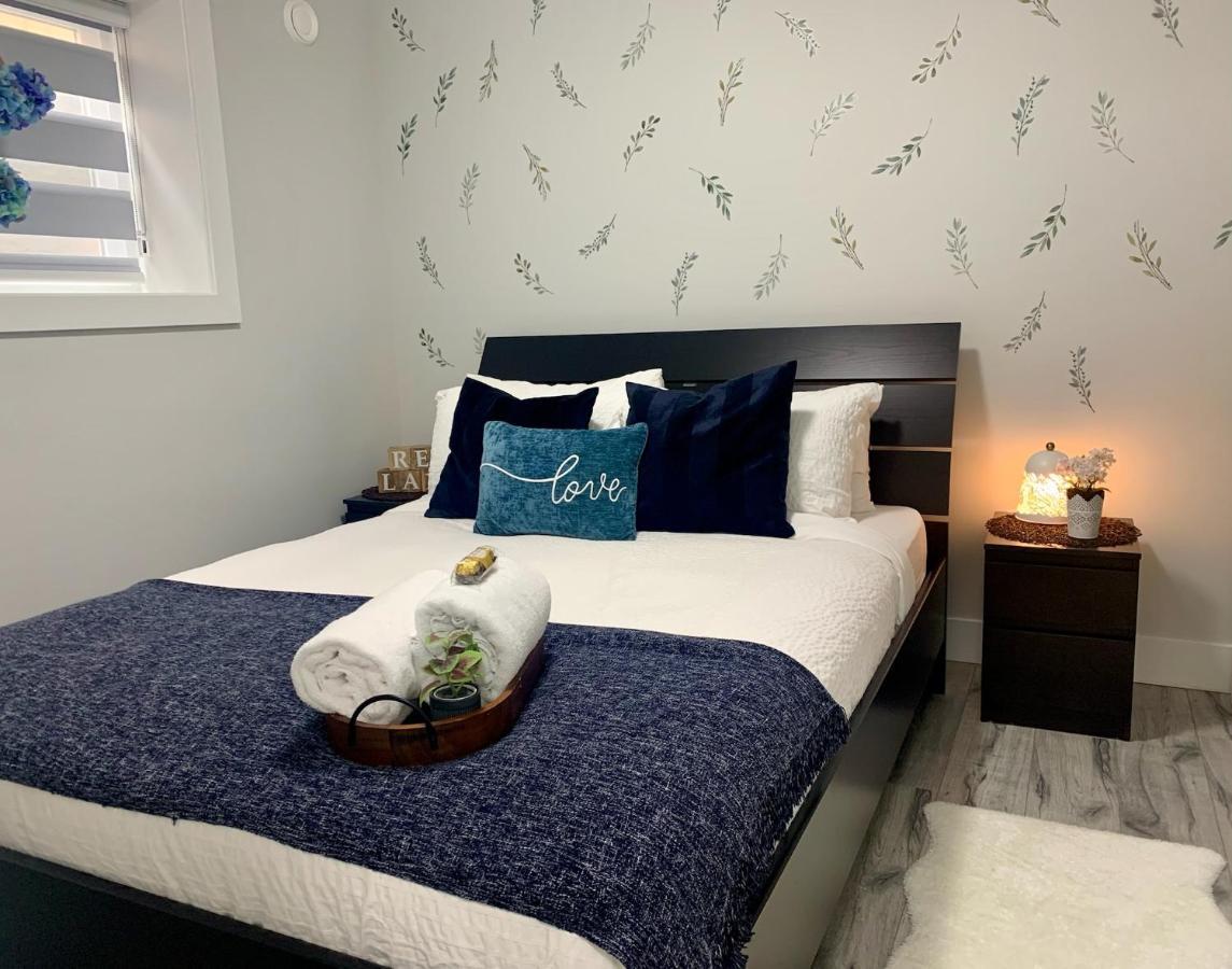 Luxurious & Stylish Two Bedroom Suite, Full Kitchen, Close To Vancouver 三角洲 外观 照片